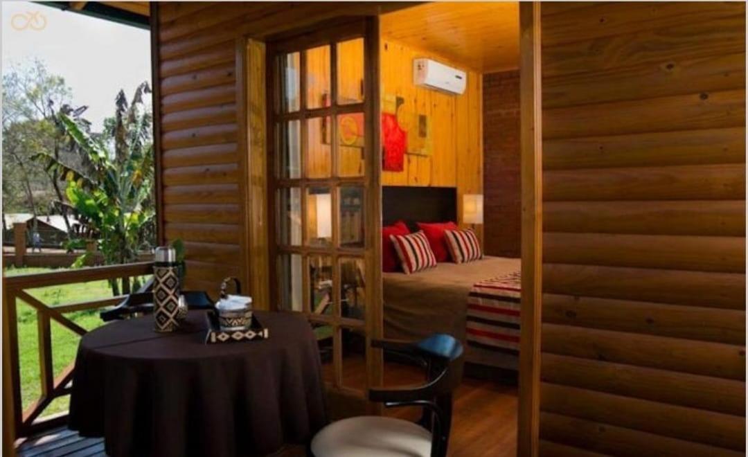 Cabanas Paseo Del Yacaratia Puerto Iguazú Esterno foto