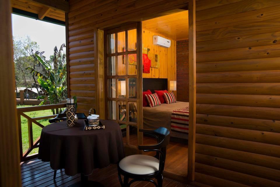 Cabanas Paseo Del Yacaratia Puerto Iguazú Esterno foto